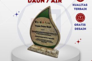 Pengrajin Plakat Juara Trenggalek – Berkualitas Terpopuler